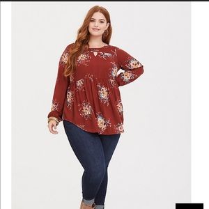 Long sleeve key hole orange shirt